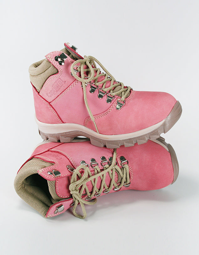 Botas rosa pastel con casquillo de acero